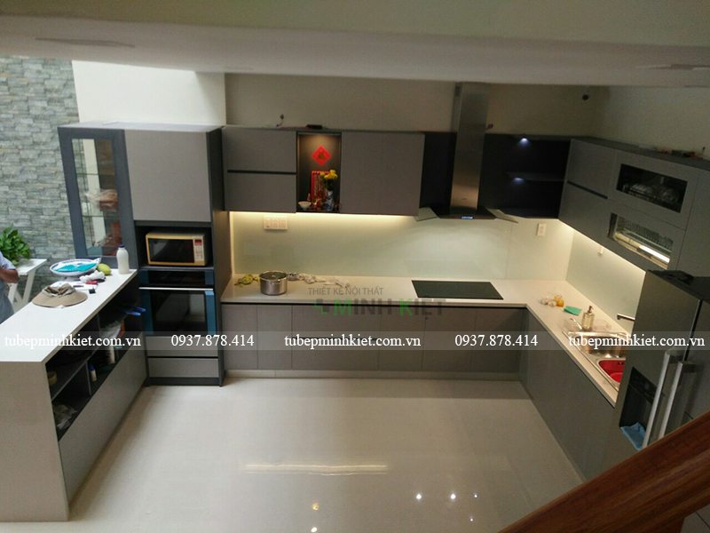 Tủ Bếp Hiện Đại Nhà Chị Huyền CT001.