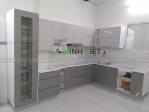 Thi công tủ bếp nhà chị Thục Quyên CT028